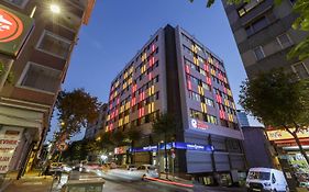 Ramada Encore By Wyndham Istanbul Sisli